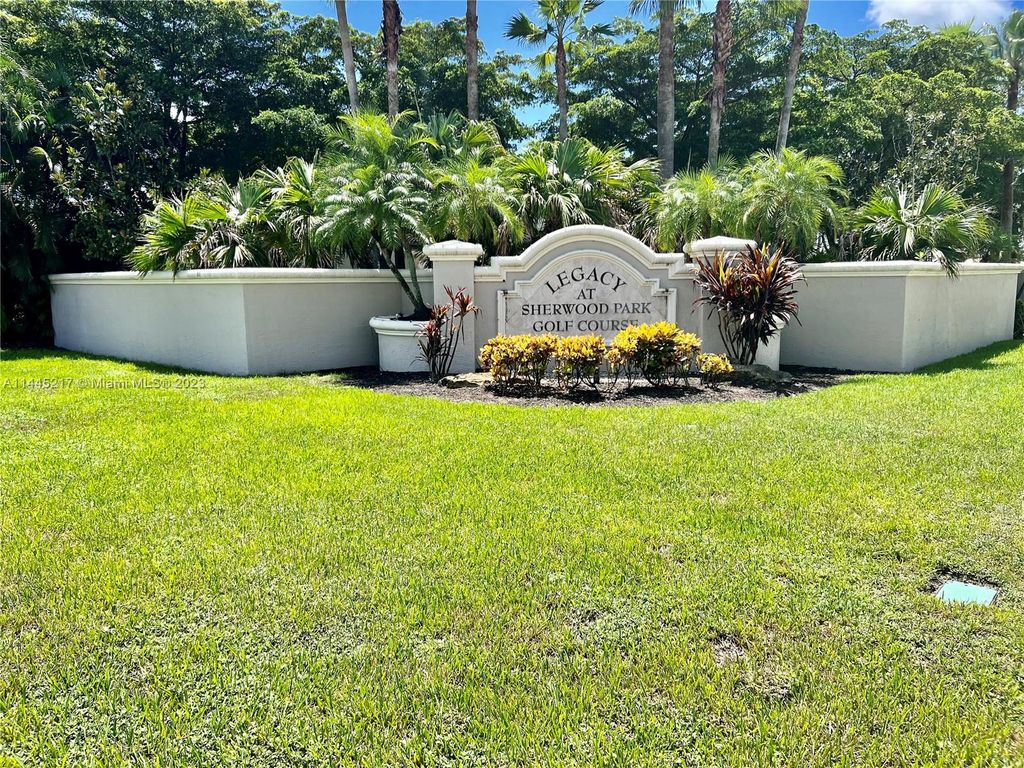 Photo of 4439 Regal Ct, Delray Beach, FL 33445 (MLS # A11445217)