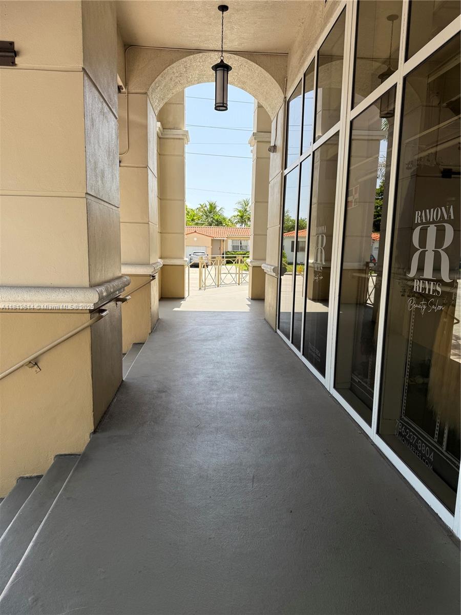 View photos, virtual tours, details... 2030 S Douglas Rd 114
