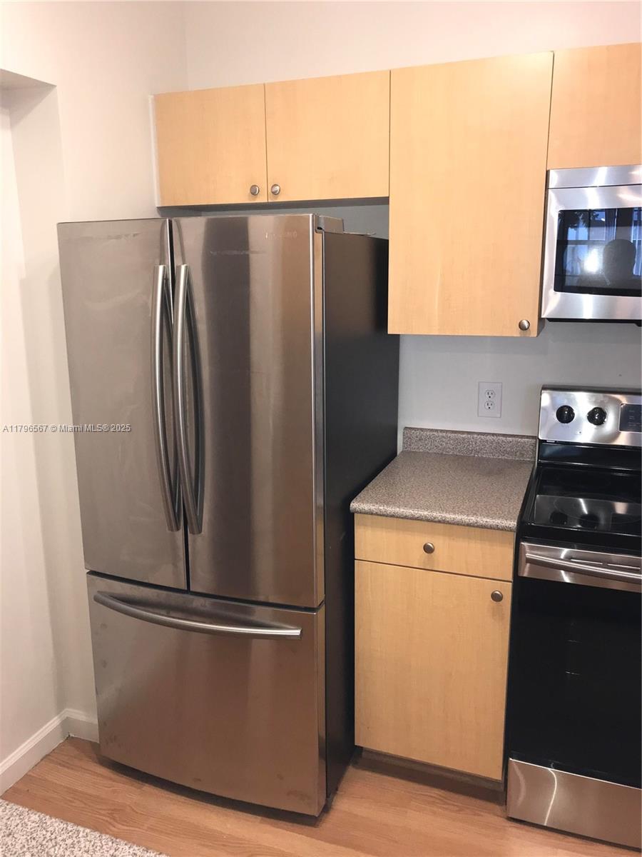 REGENT PARK CONDO - Residential