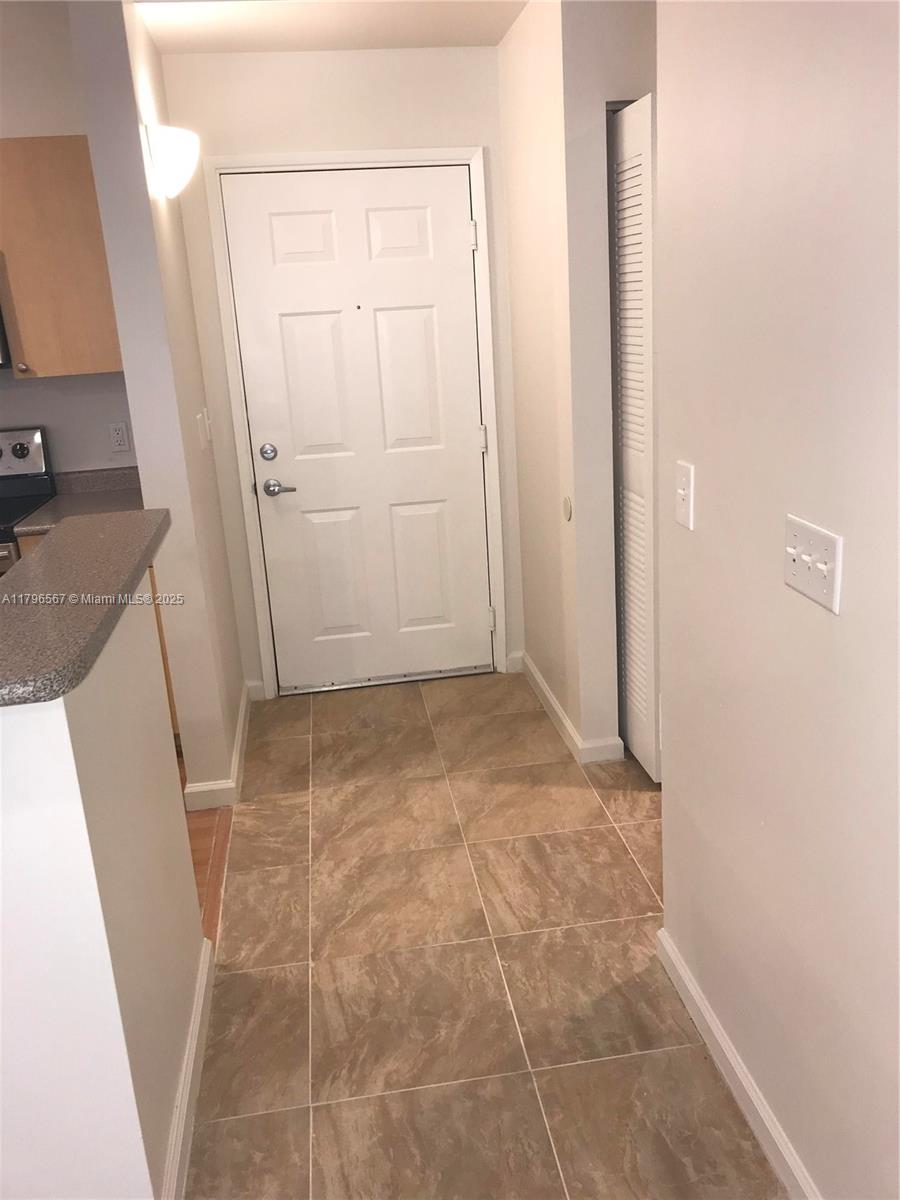 REGENT PARK CONDO - Residential