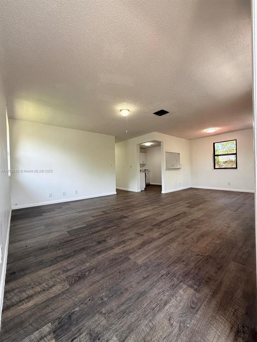 Rental Property at Address Not Disclosed, Coral Springs, Broward County, Florida - Bedrooms: 3 
Bathrooms: 3  - $2,800 MO.