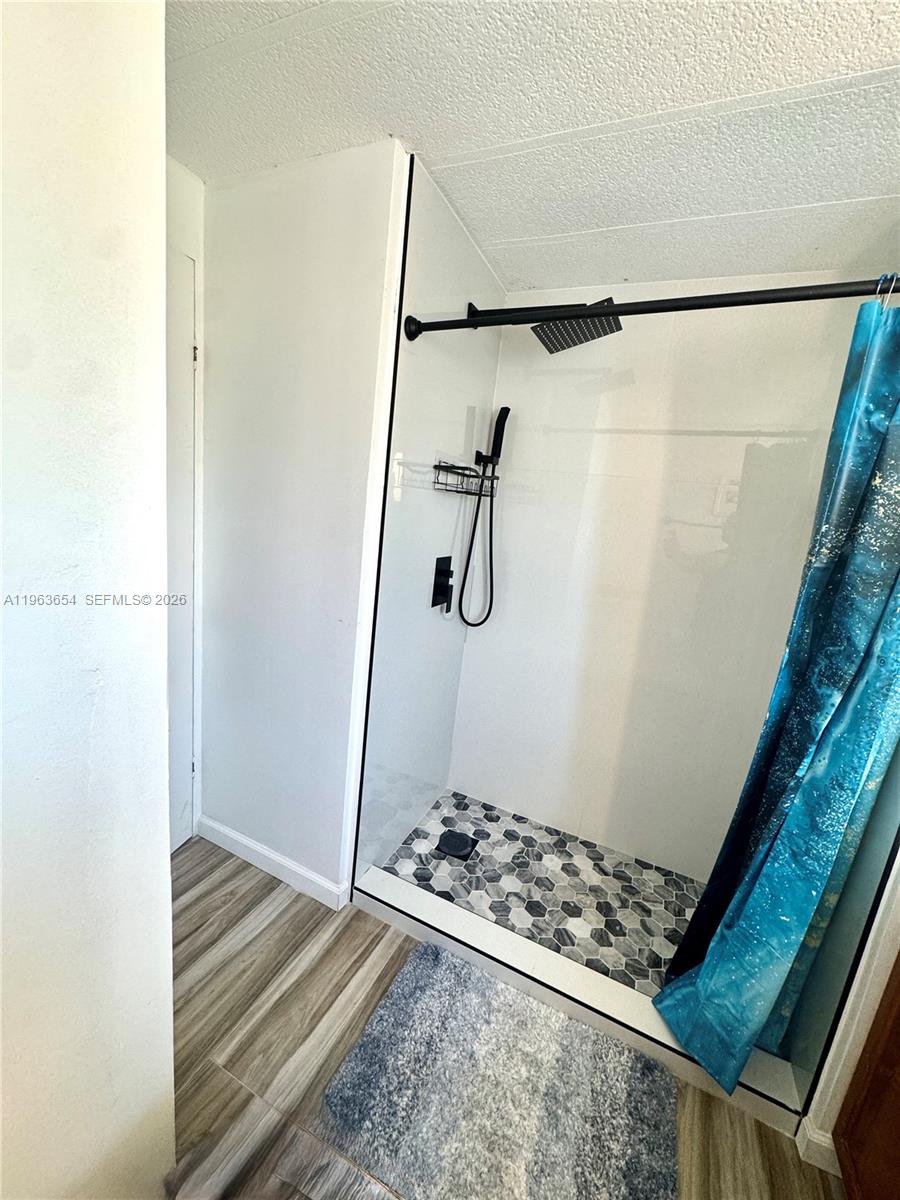 BLUE WATERS - Residential