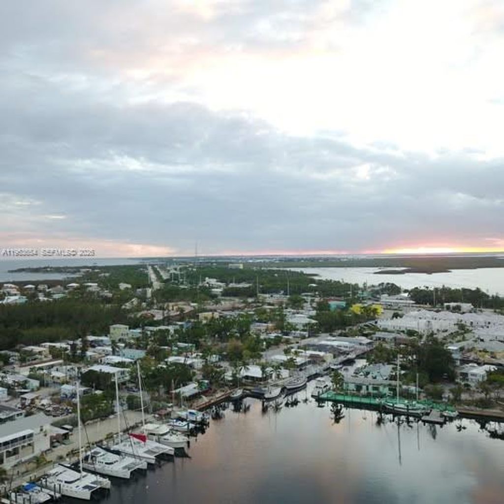 Photo of 118 Burgundy Dr, Tavernier, FL 33070 (MLS # A11963654)