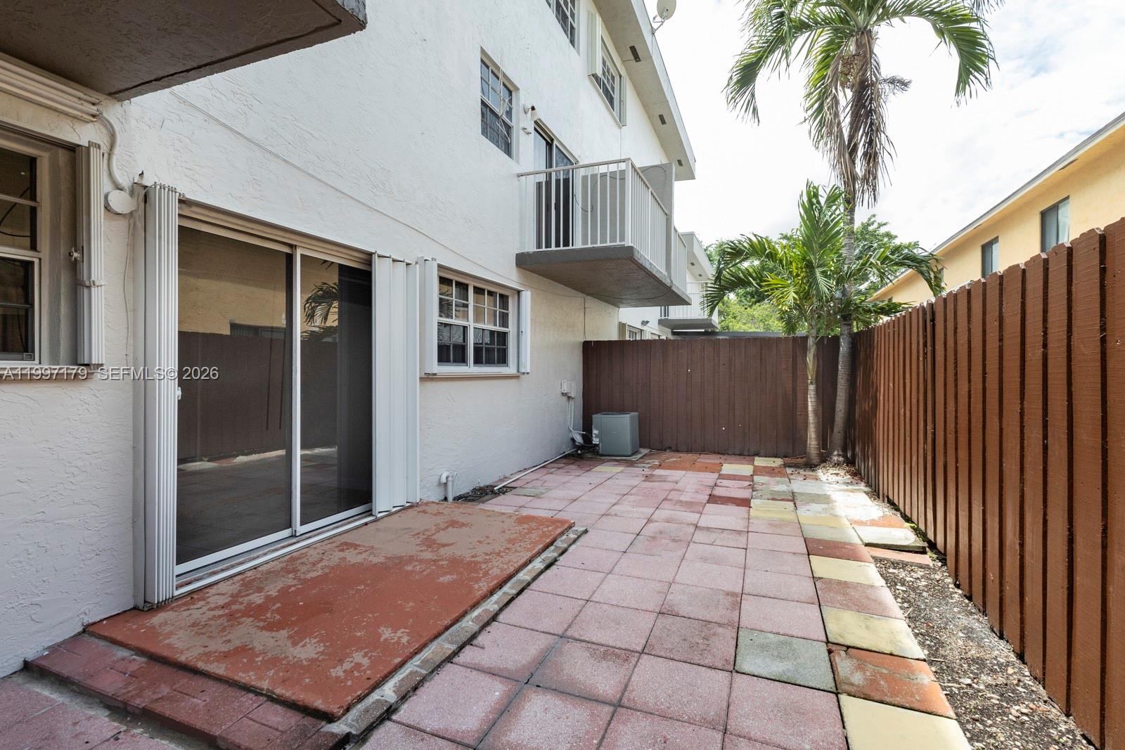 SUNRISE AT SUNSET VIEW CO - Residential Lease