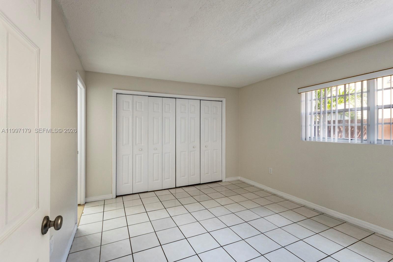 SUNRISE AT SUNSET VIEW CO - Residential Lease