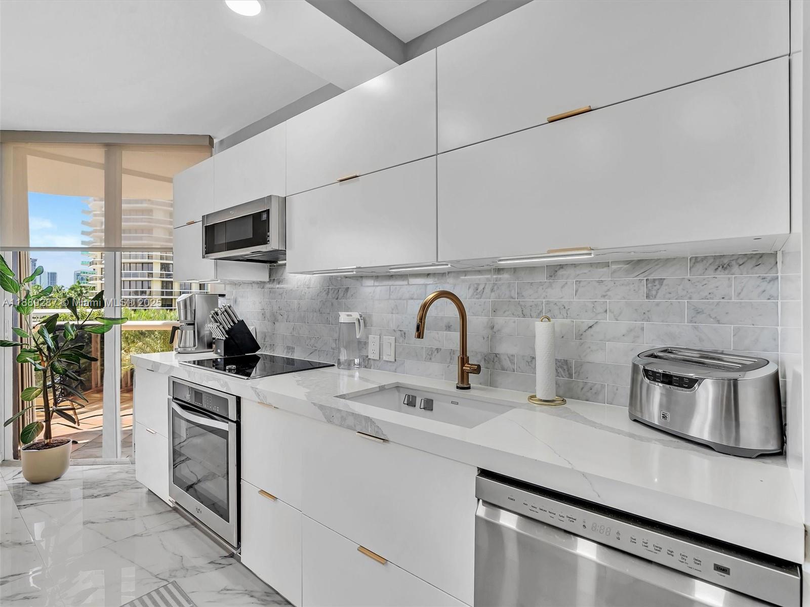 TERRACES NORTH TURNBERRY - Residential