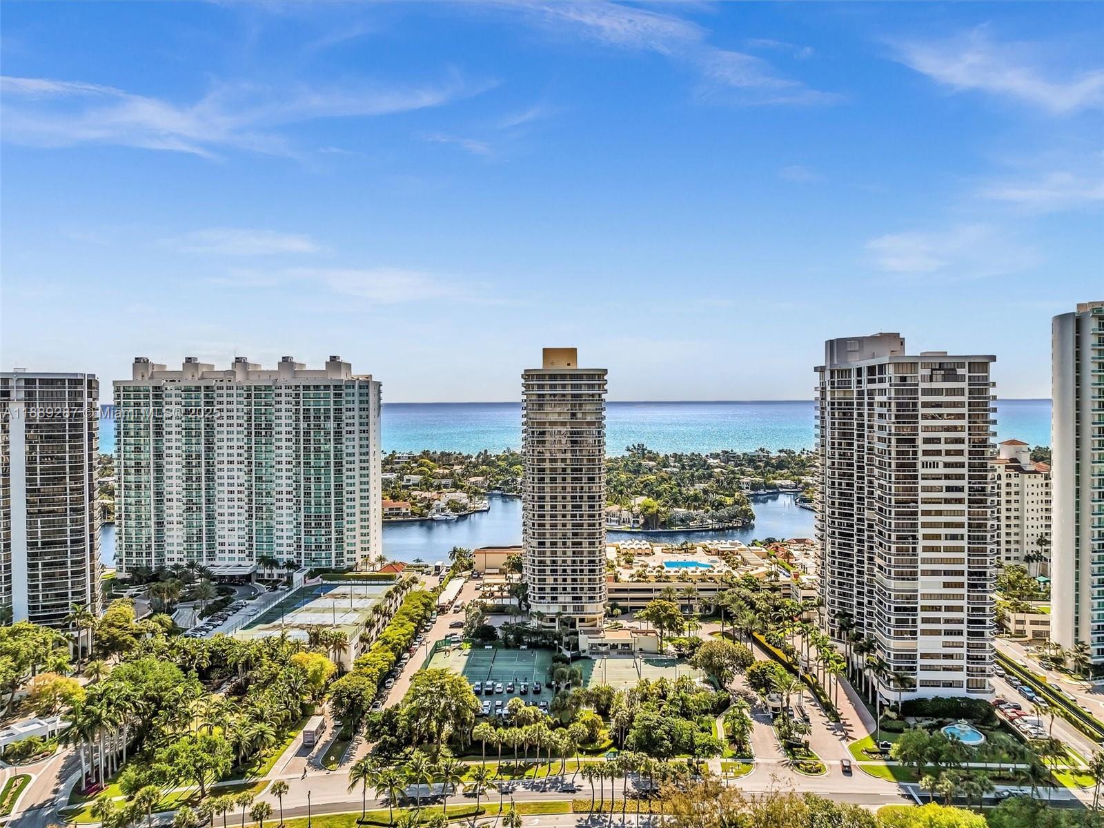TERRACES NORTH TURNBERRY - Residential