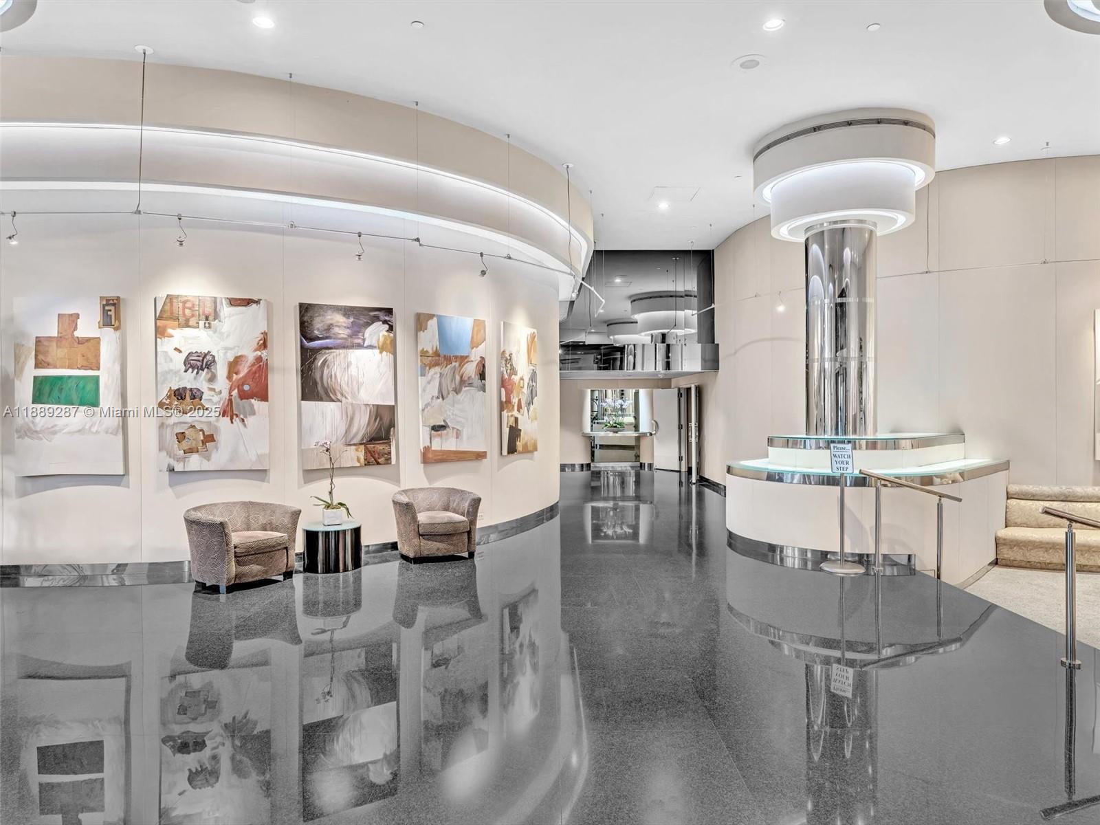 TERRACES NORTH TURNBERRY - Residential