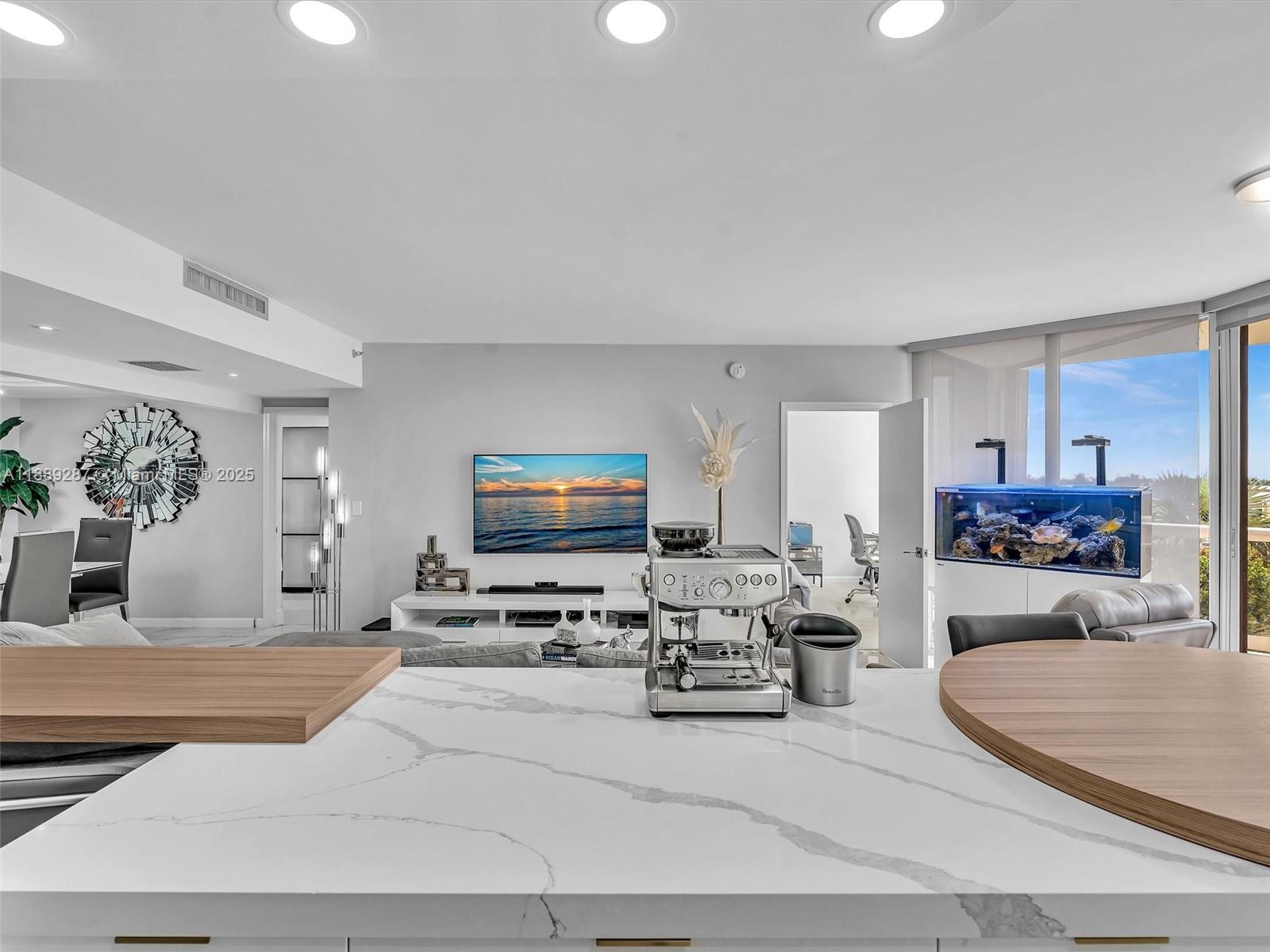 TERRACES NORTH TURNBERRY - Residential