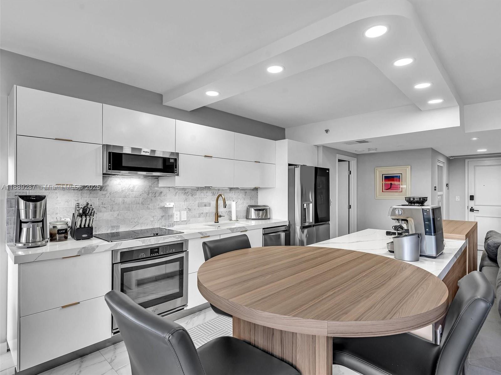 TERRACES NORTH TURNBERRY - Residential