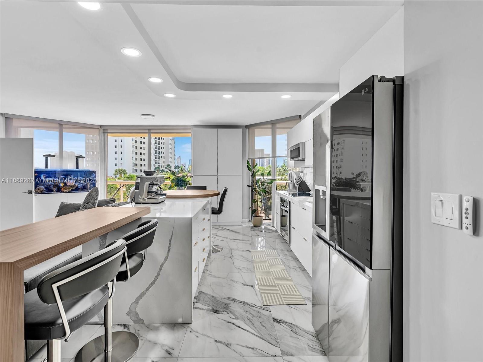 TERRACES NORTH TURNBERRY - Residential