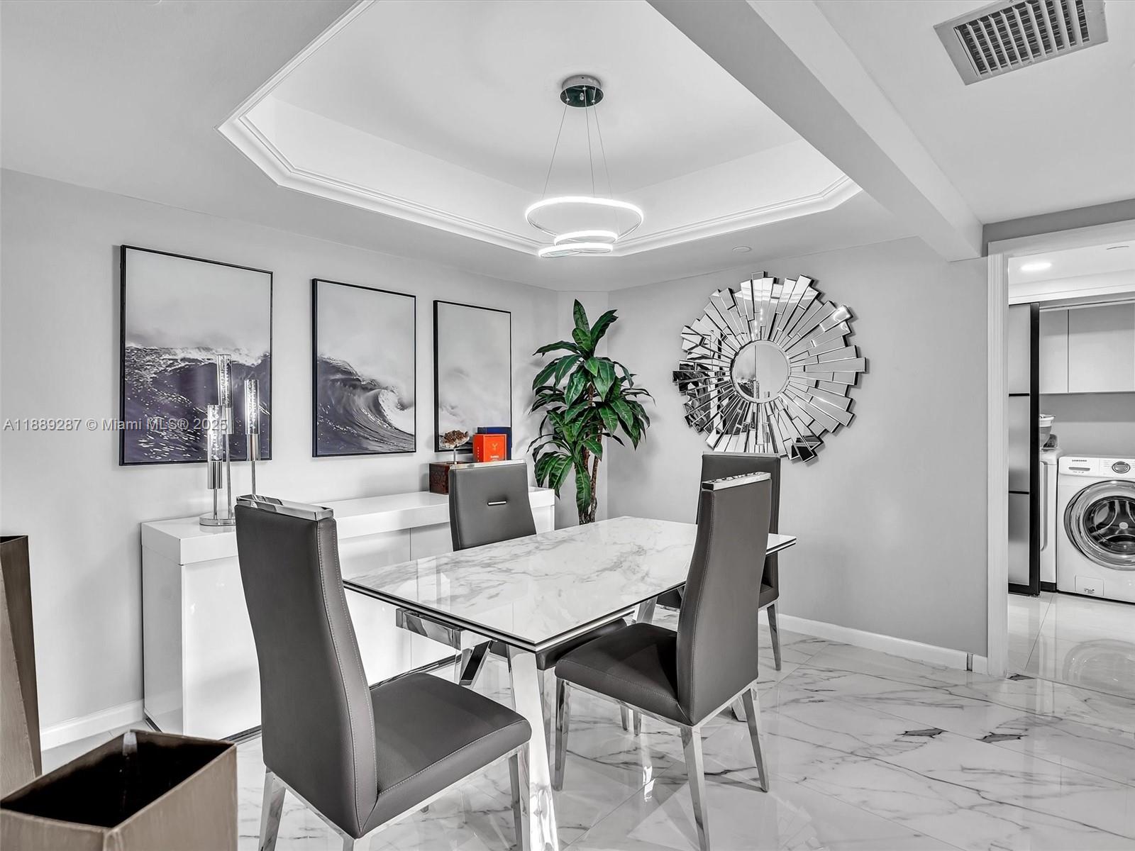 TERRACES NORTH TURNBERRY - Residential