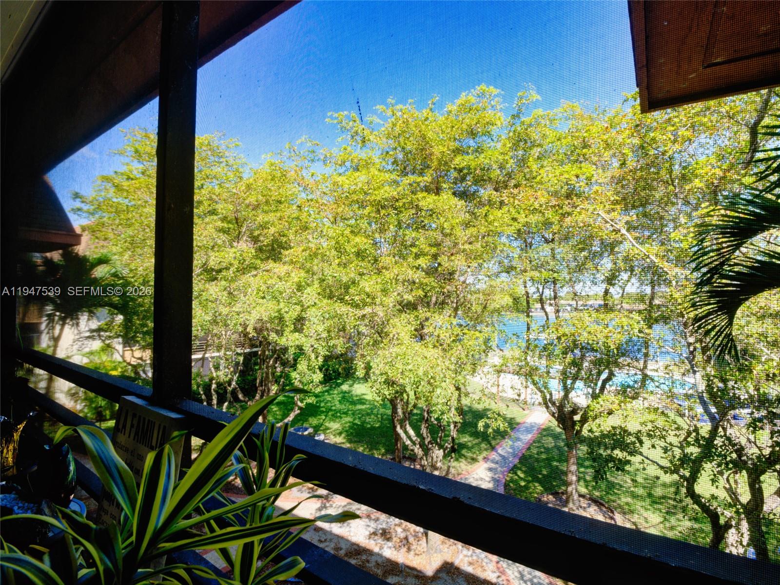 CEDAR GLENN CONDO APTS EA - Residential