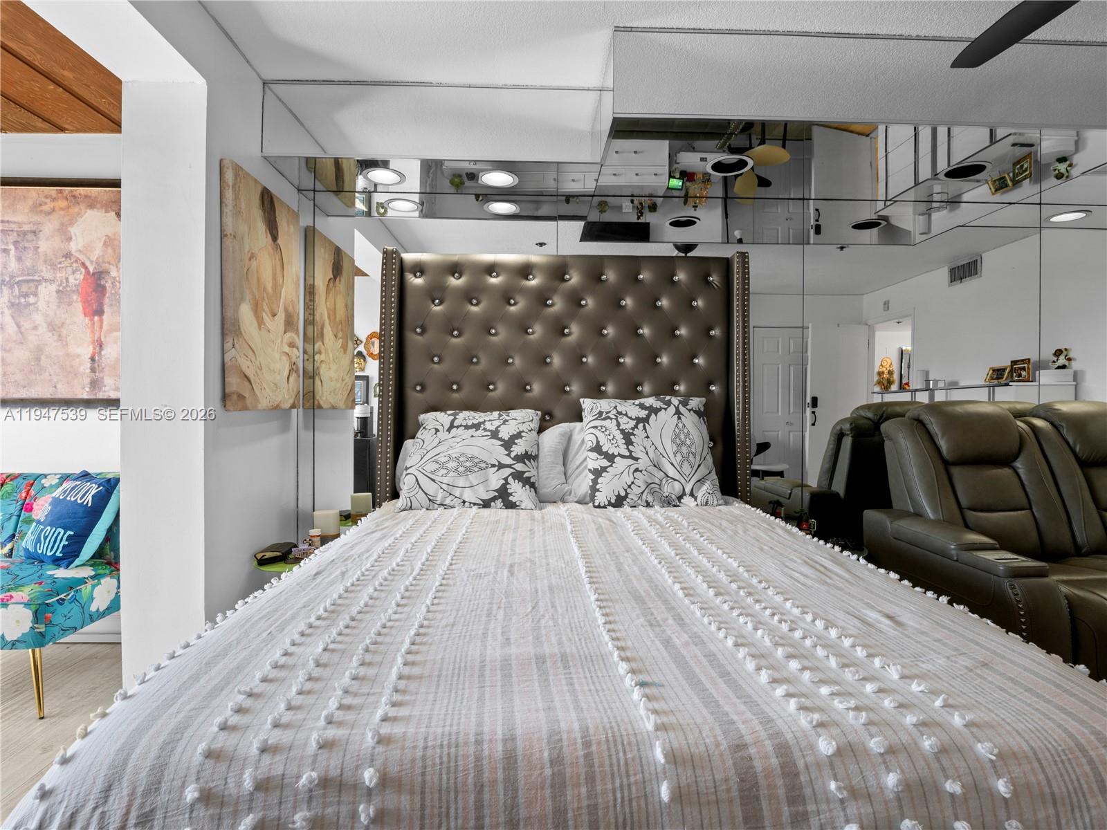 CEDAR GLENN CONDO APTS EA - Residential