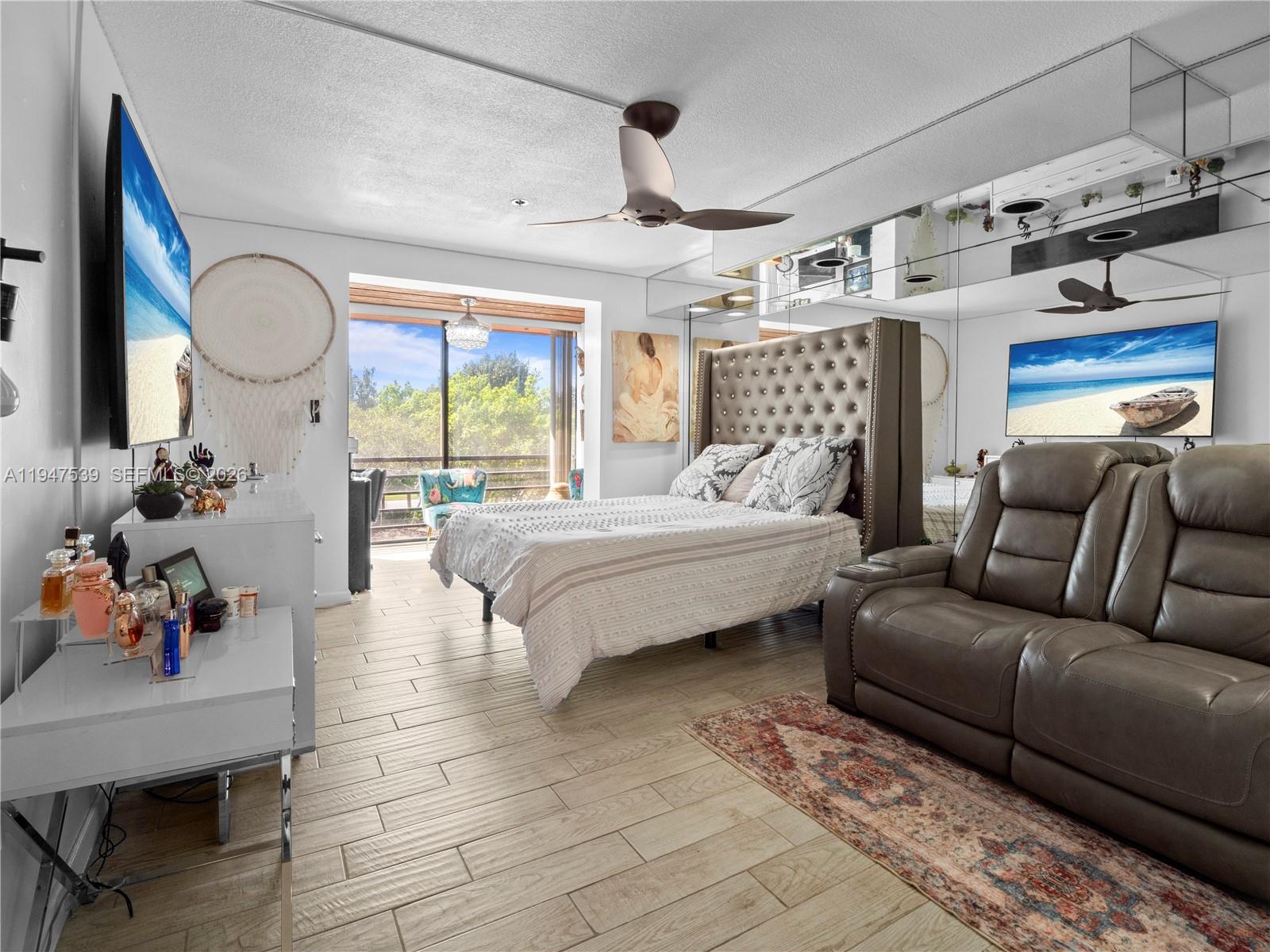 CEDAR GLENN CONDO APTS EA - Residential