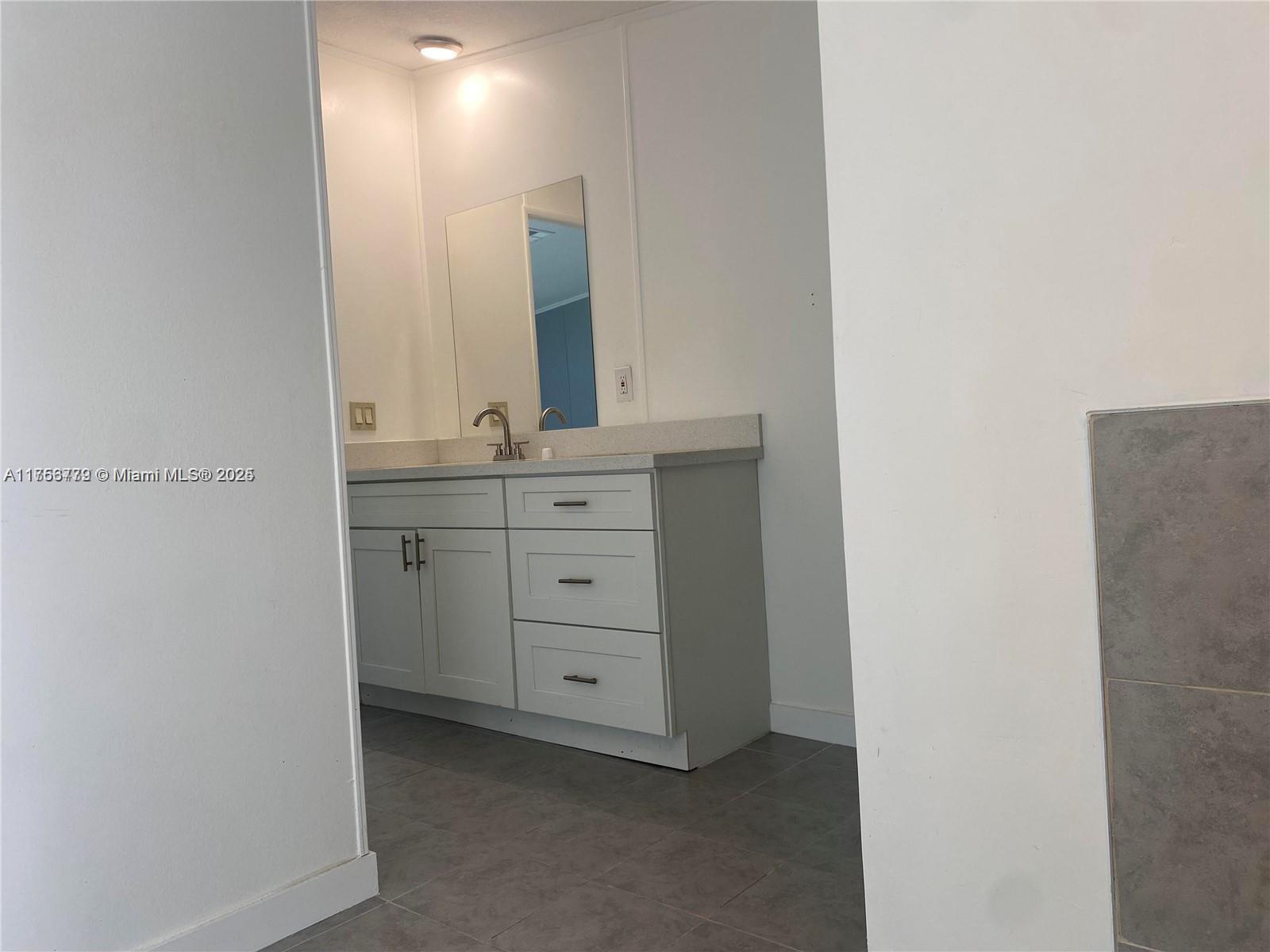 GATEWAY ESTATES PARK COND - Residential