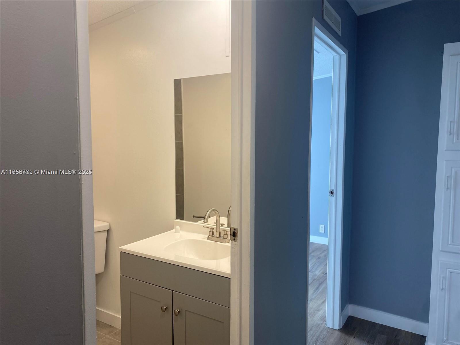 GATEWAY ESTATES PARK COND - Residential