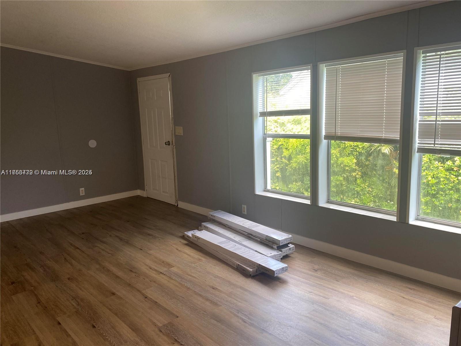 GATEWAY ESTATES PARK COND - Residential