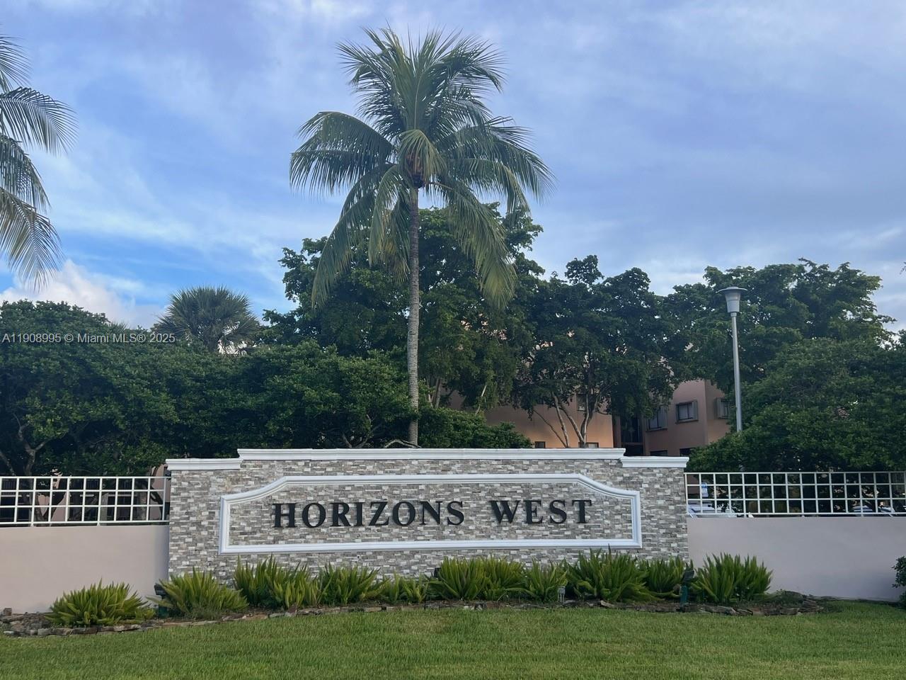 HORIZON WEST - Residential Lease