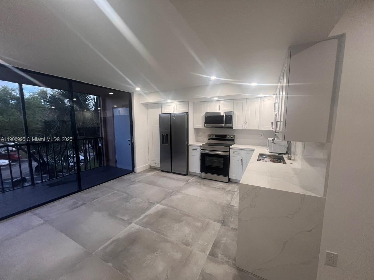 HORIZON WEST - Residential Lease