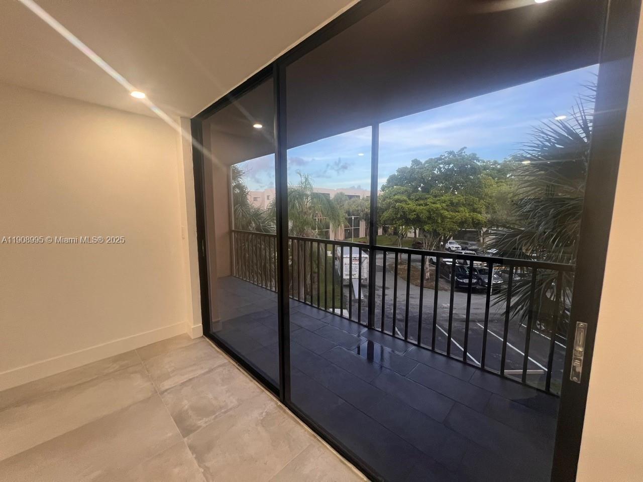 HORIZON WEST - Residential Lease