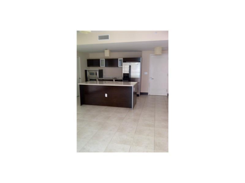 QUANTUM ON THE BAY - Residential Lease