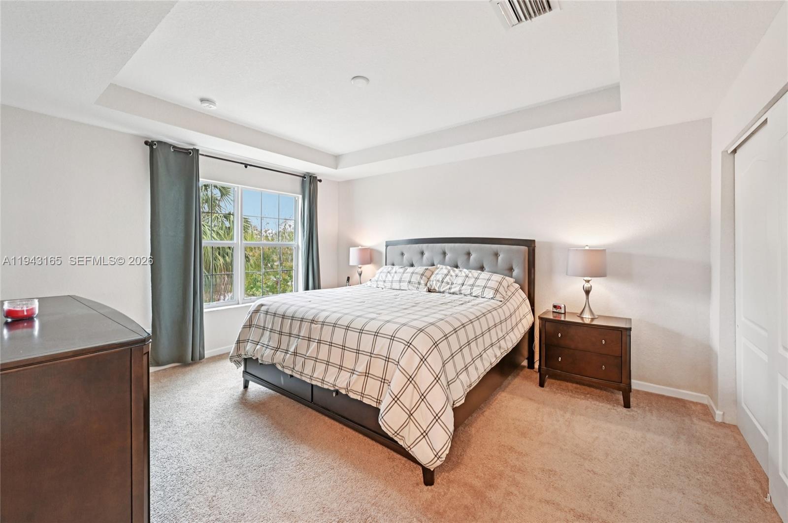 COLONY LAKE - Residential