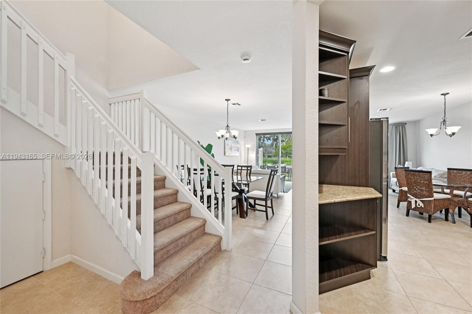 COLONY LAKE - Residential