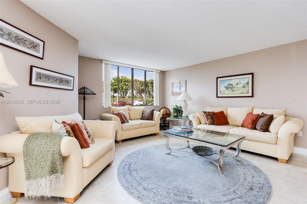 Photo of 1410 Sheridan St #9I, Hollywood, FL 33020 (MLS # A12018933)