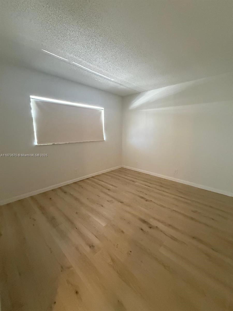 ORIOLE GARDENS 9 CONDO - Residential Lease