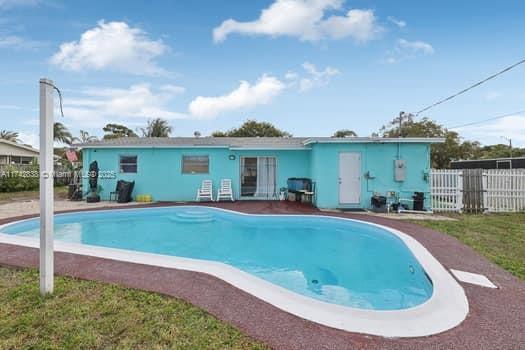 Property for Sale at 6921 Sw 9th St, Pembroke Pines, Miami-Dade County, Florida - Bedrooms: 3 
Bathrooms: 2  - $544,900