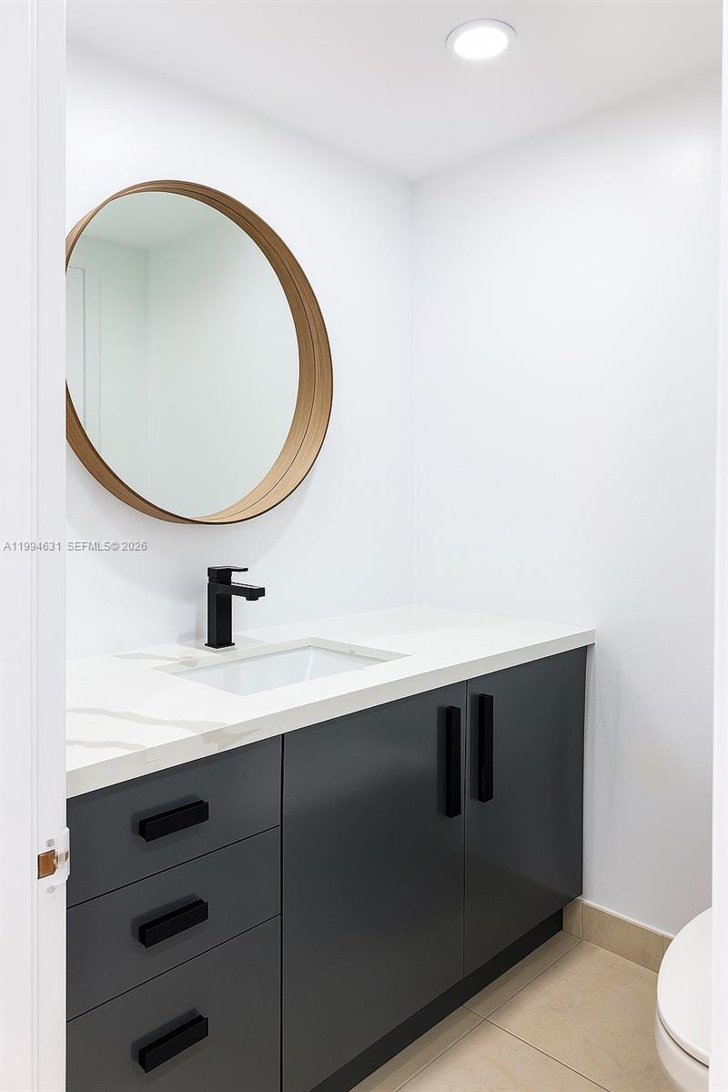 KENNEDY HOUSE CONDO - Residential