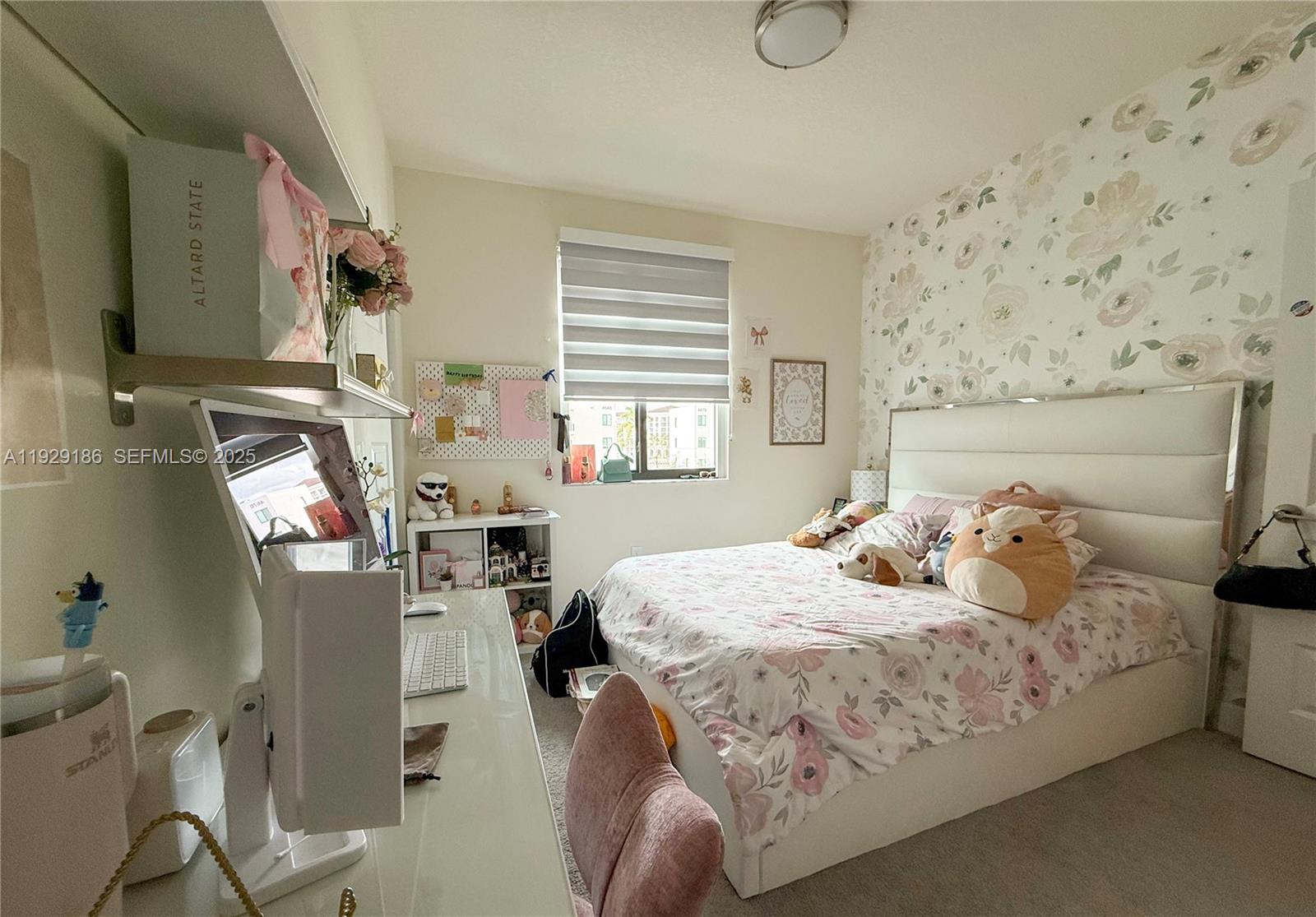 DOWNTOWN DORAL SOUTH PHAS - Residential