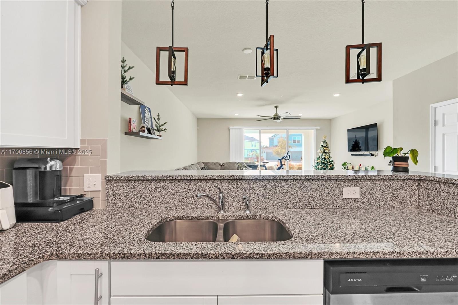 SOMERSET XINGS TR F REP - Residential