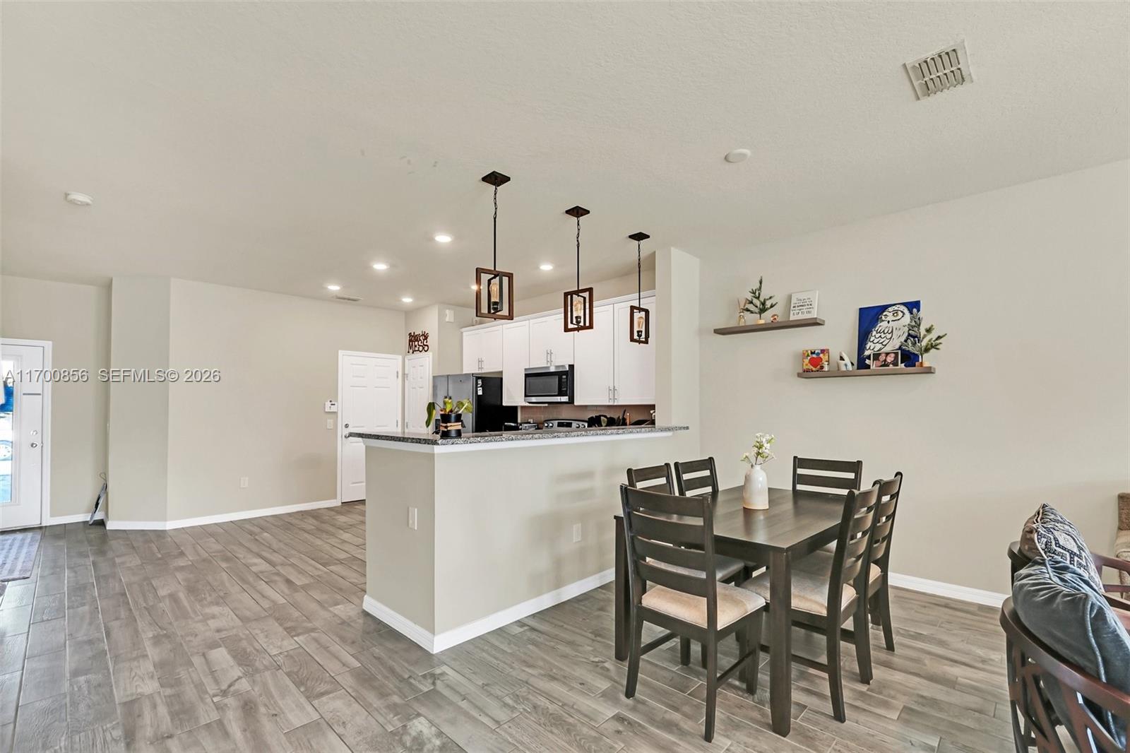 SOMERSET XINGS TR F REP - Residential