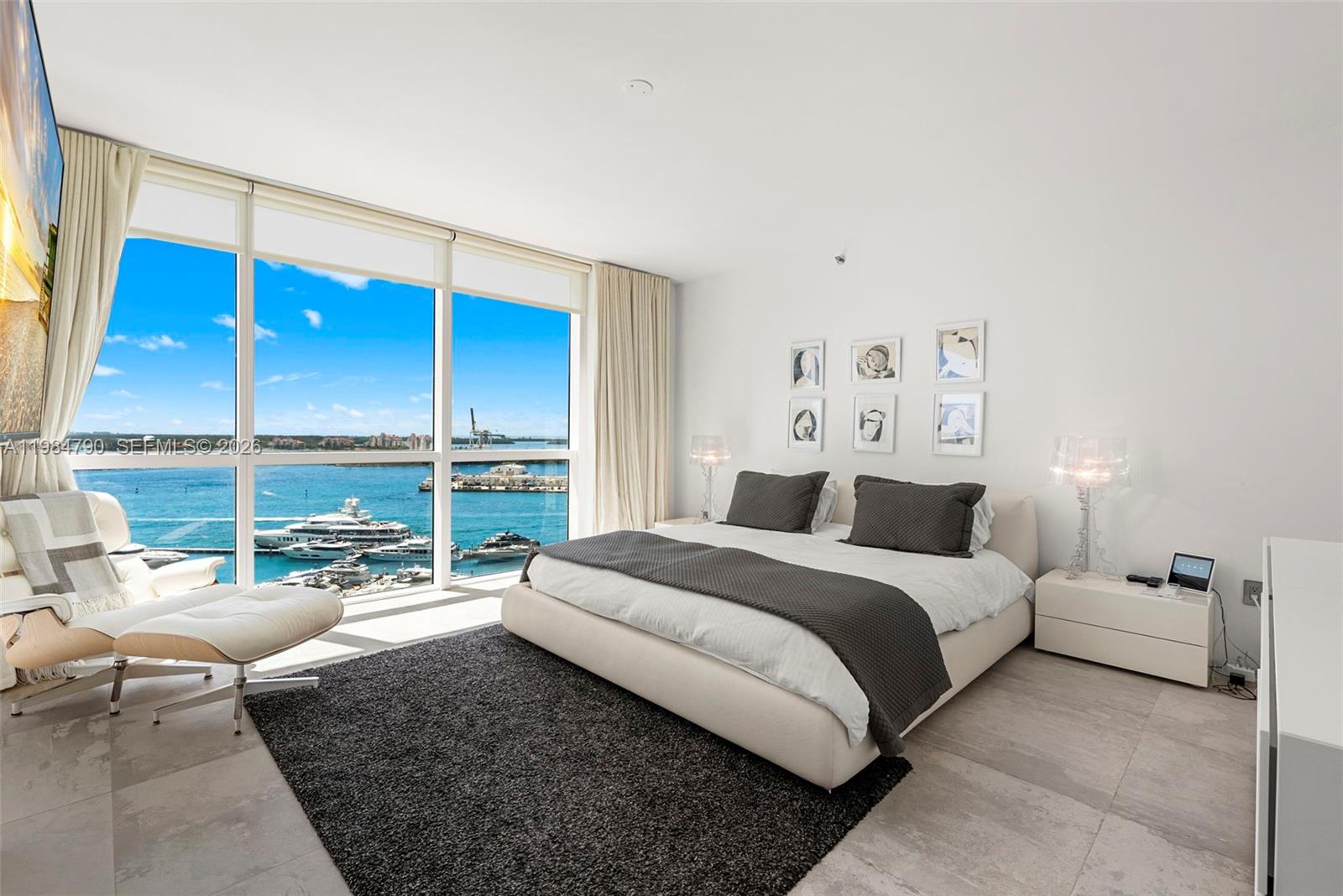 ICON SOUTH BEACH - Residential Lease