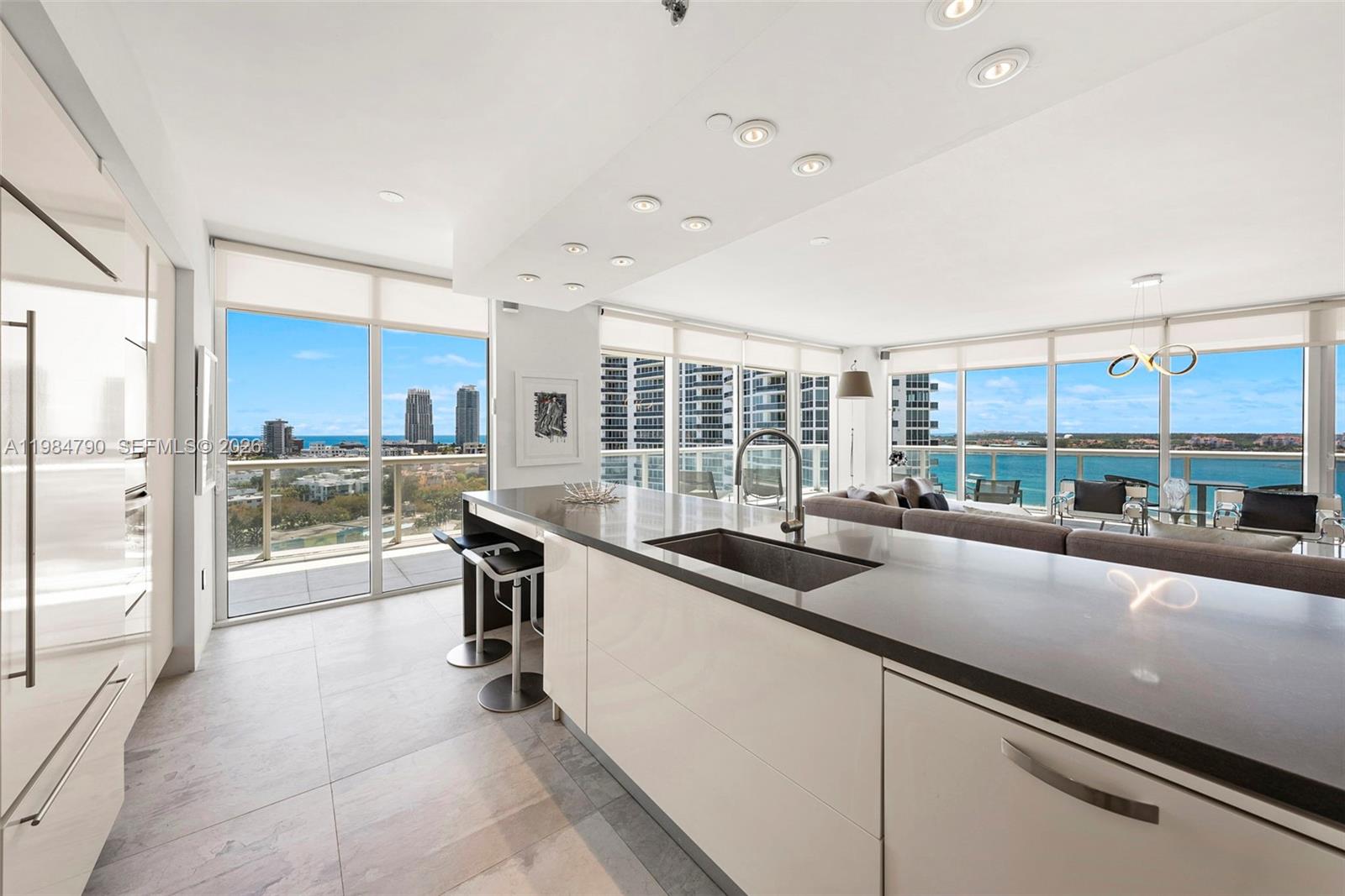 ICON SOUTH BEACH - Residential Lease
