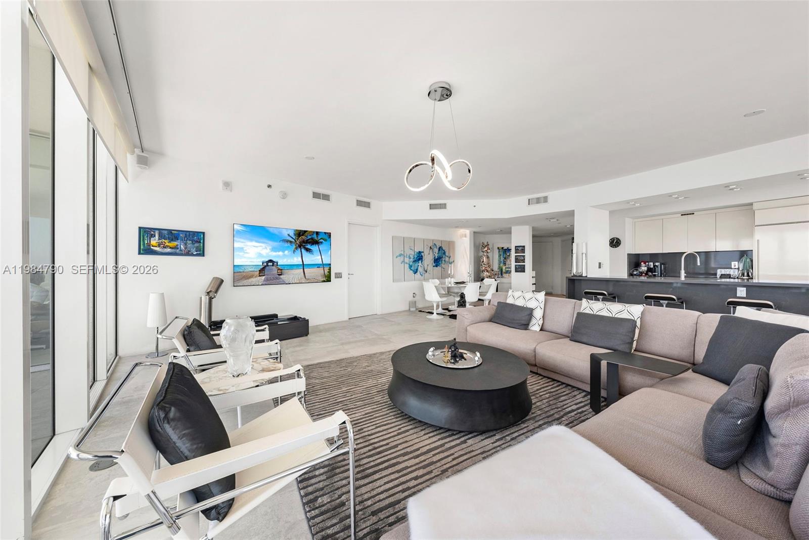 ICON SOUTH BEACH - Residential Lease