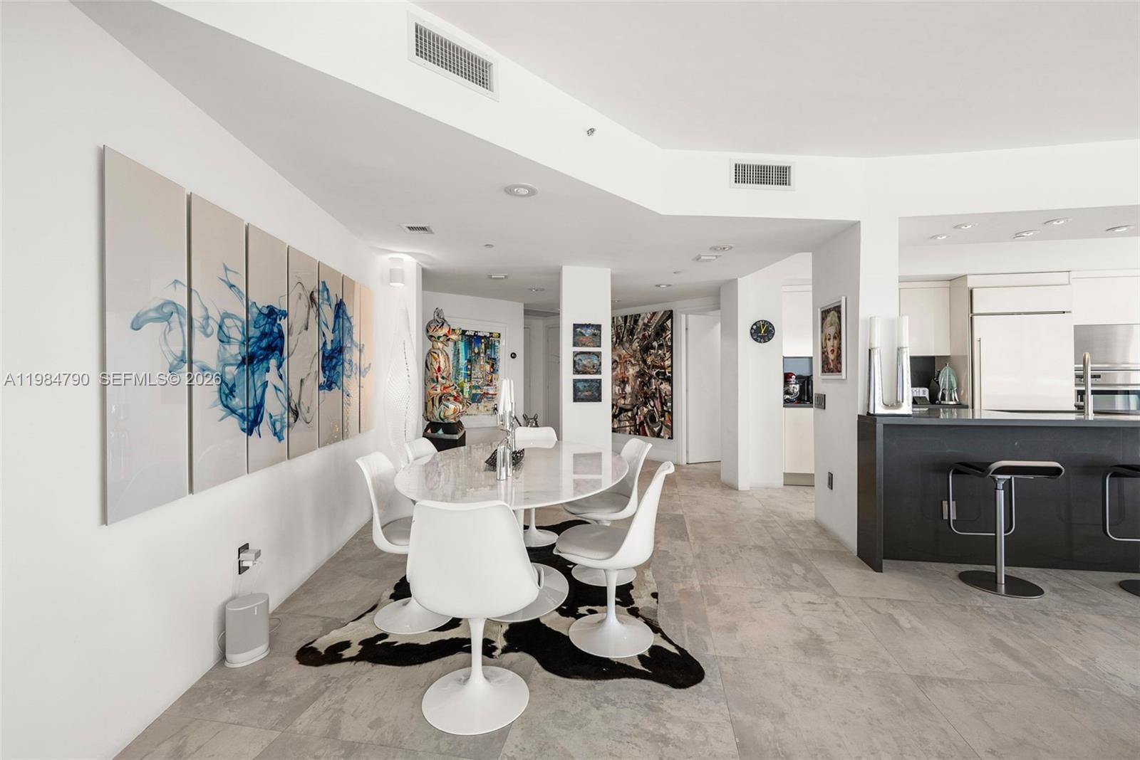 ICON SOUTH BEACH - Residential Lease