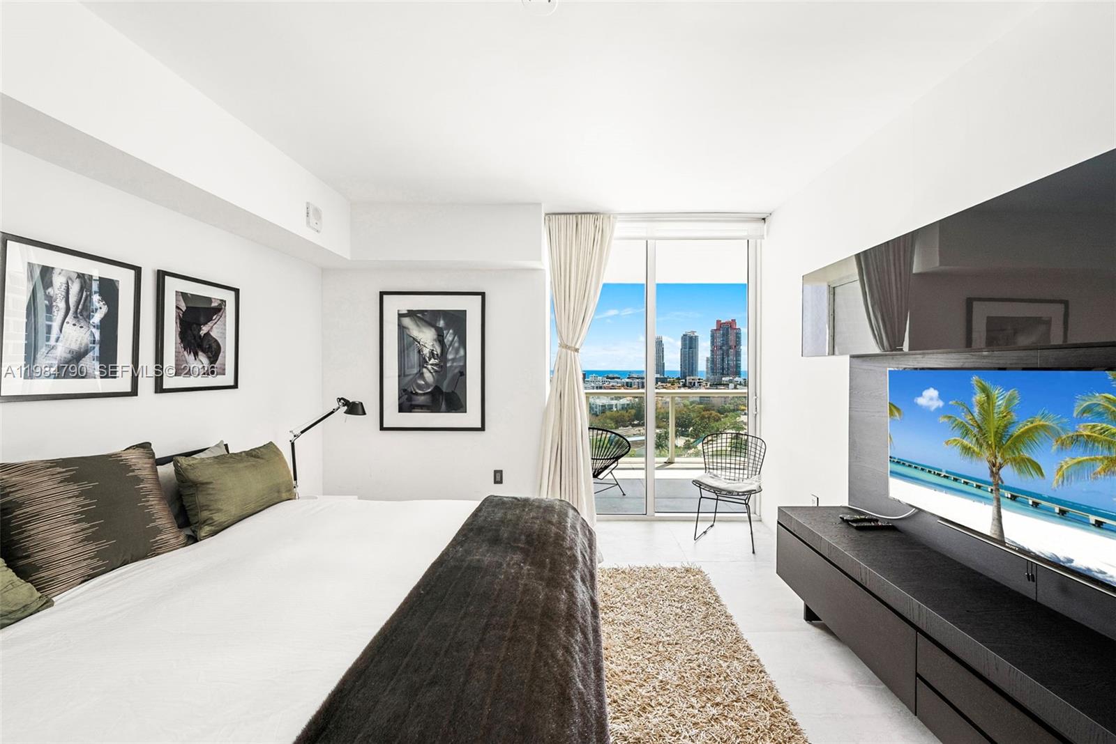 ICON SOUTH BEACH - Residential Lease