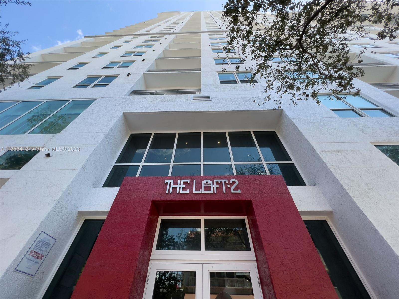 THE LOFT DOWNTOWN II COND - Residential Lease