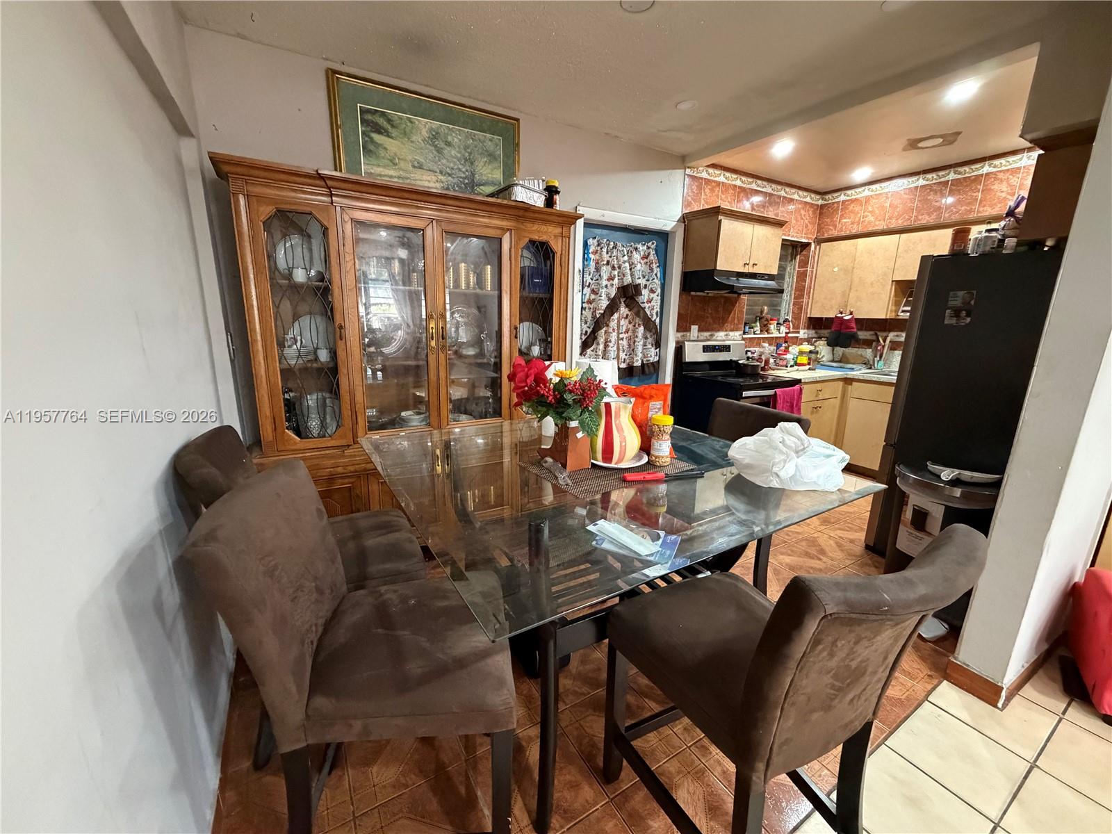 BROWARD ESTATES SEC 2 - Residential