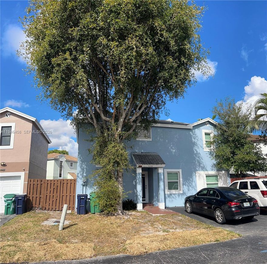 Welcome to this inviting 4-bedroom, 2.5-bath, 1,702 sq ft single-family home located in one of Kendall’s most convenient and family-friendly neighborhoods, right by The Hammocks. The home features brand-new impact windows, an updated kitchen, an updated master bathroom, and a comfortable layout ideal for everyday living. A fantastic opportunity for buyers looking for a well-kept home in a desirable location.