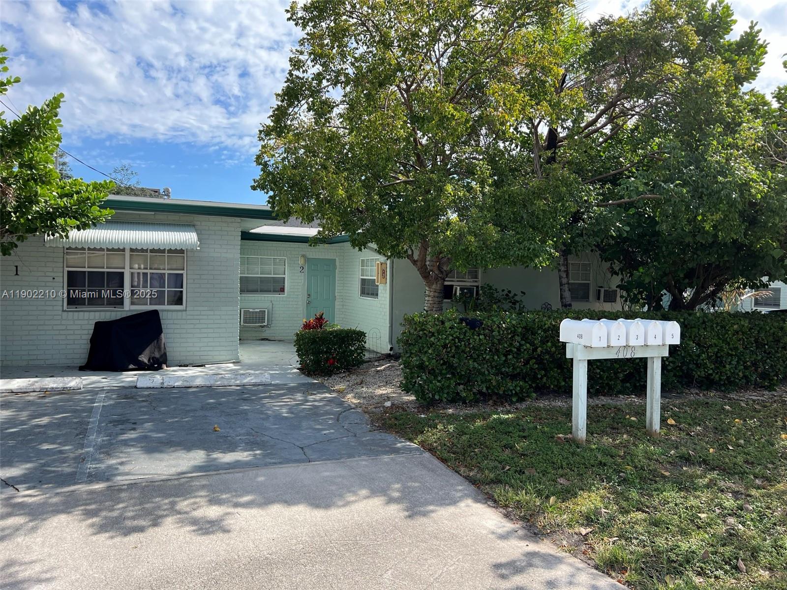 BLOUNT BROS POMPANO BEACH - Residential Lease