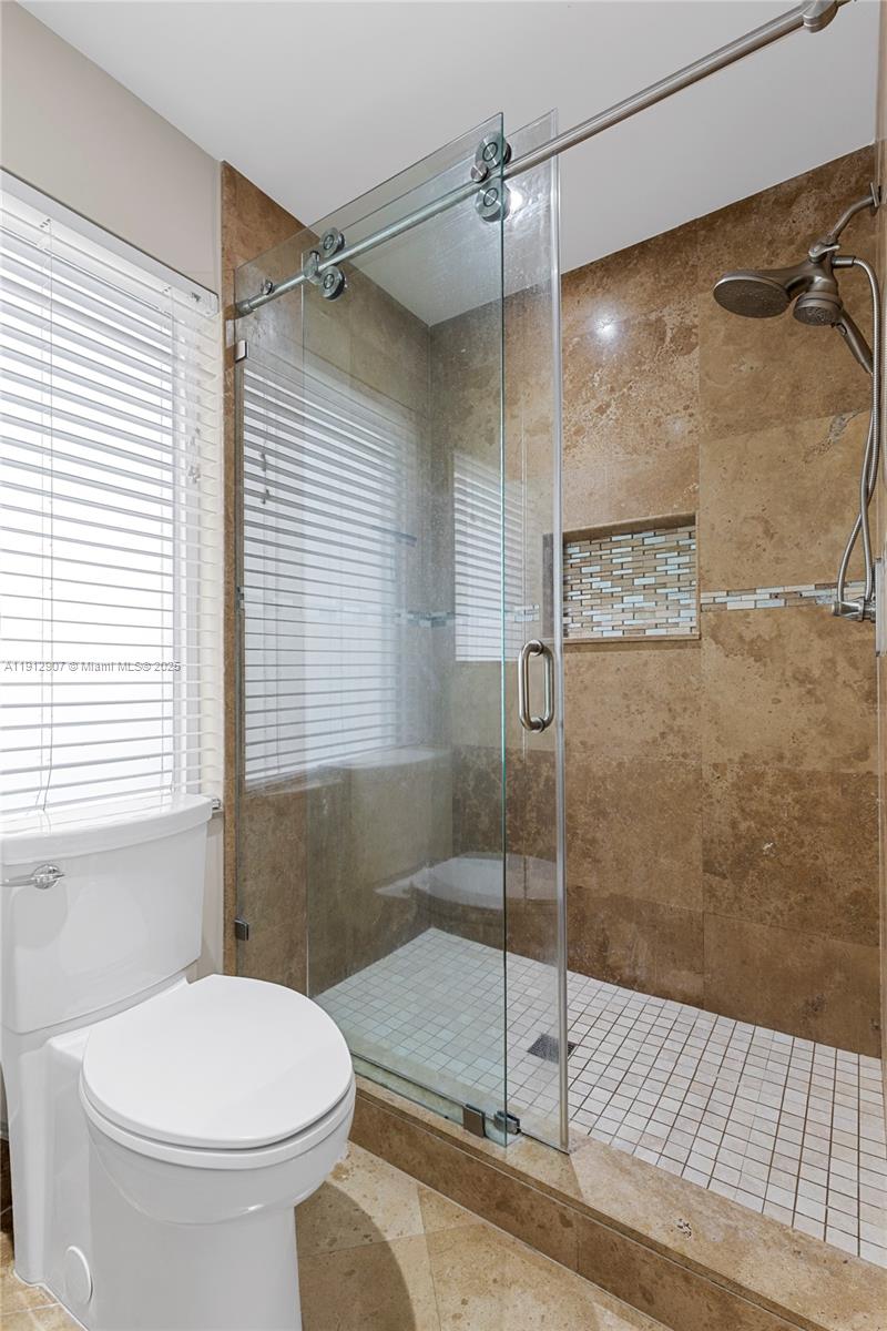 TOWNGATE - Residential Lease