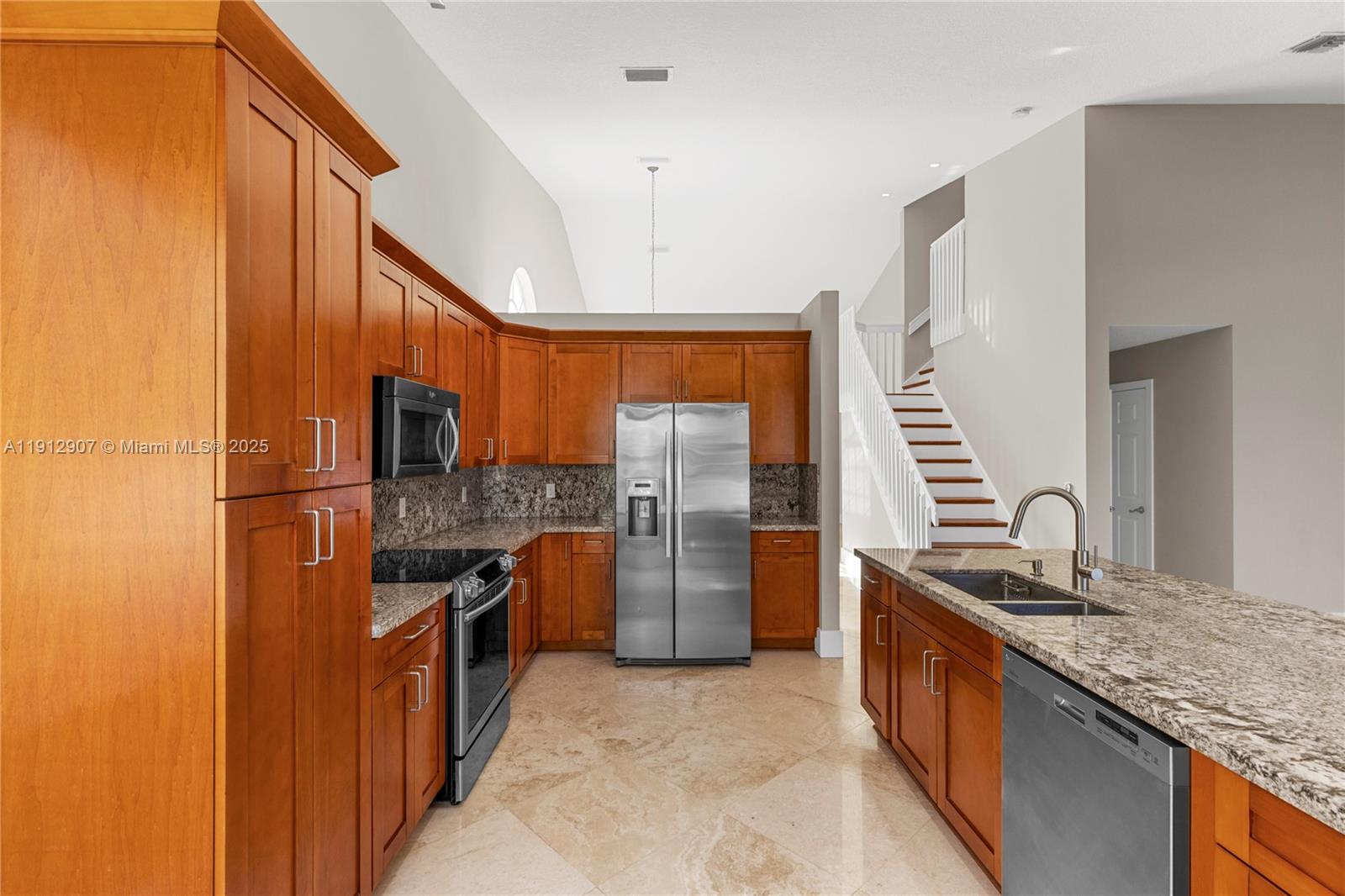 TOWNGATE - Residential Lease