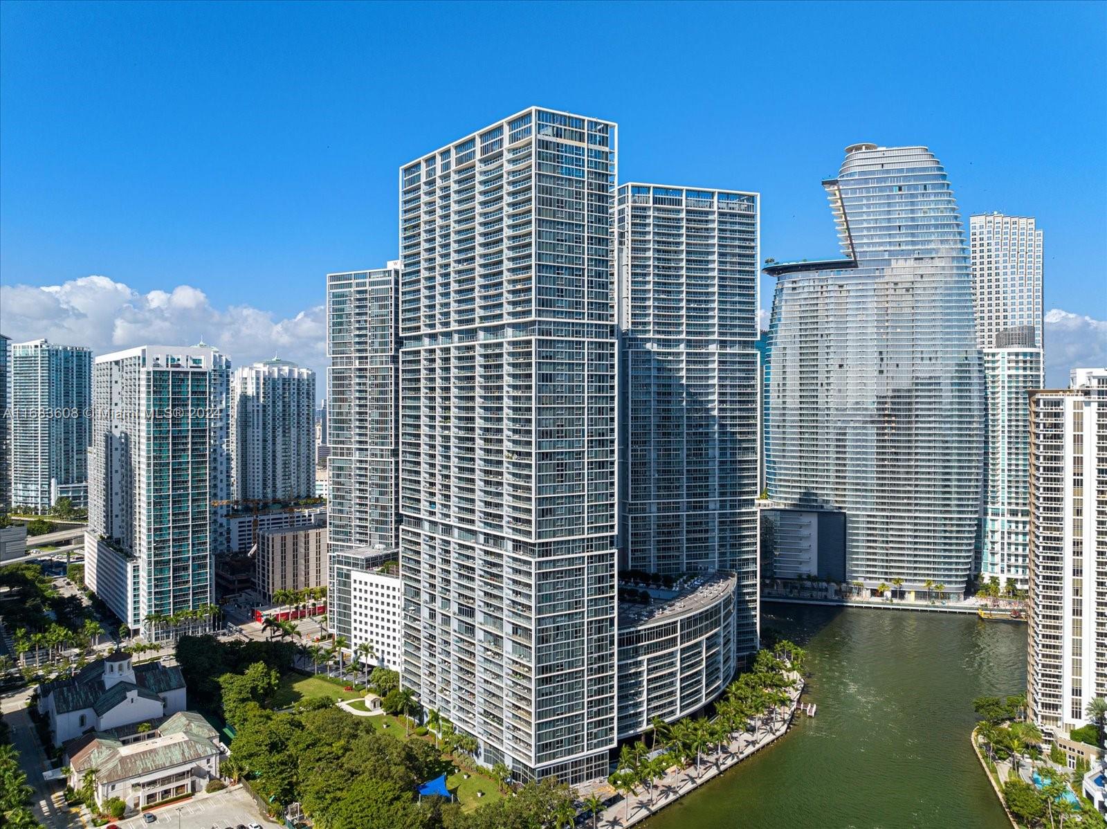 ICONBRICKELL CONDO NO 1 - Residential
