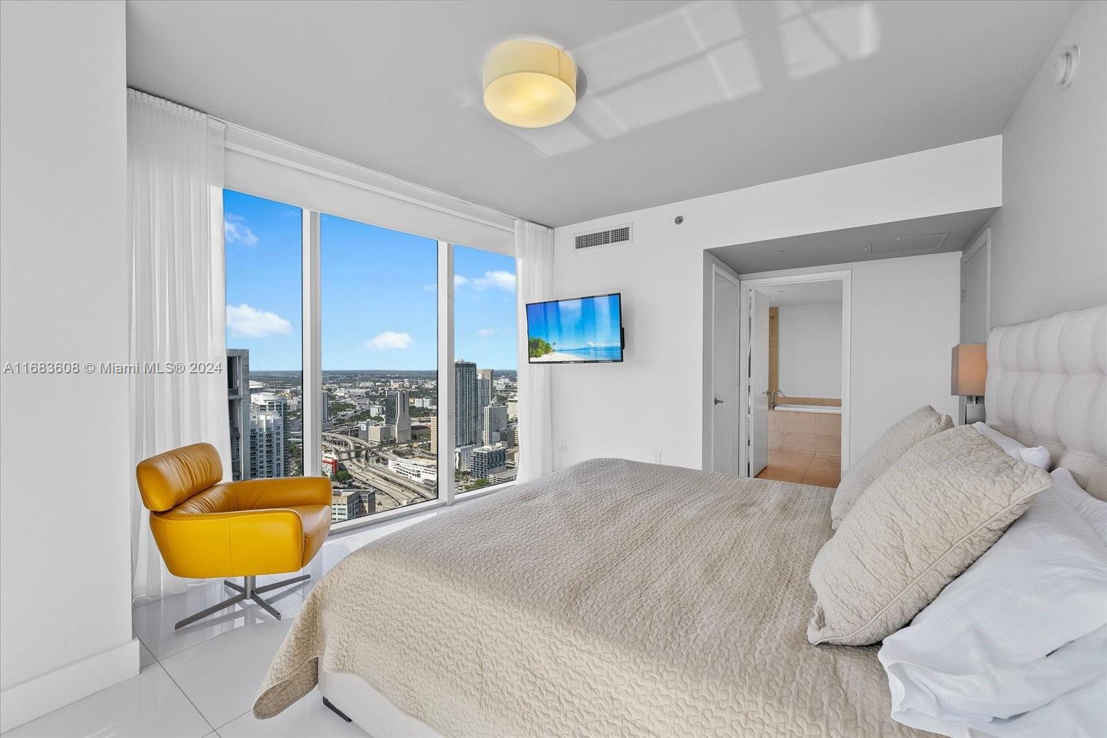 ICONBRICKELL CONDO NO 1 - Residential