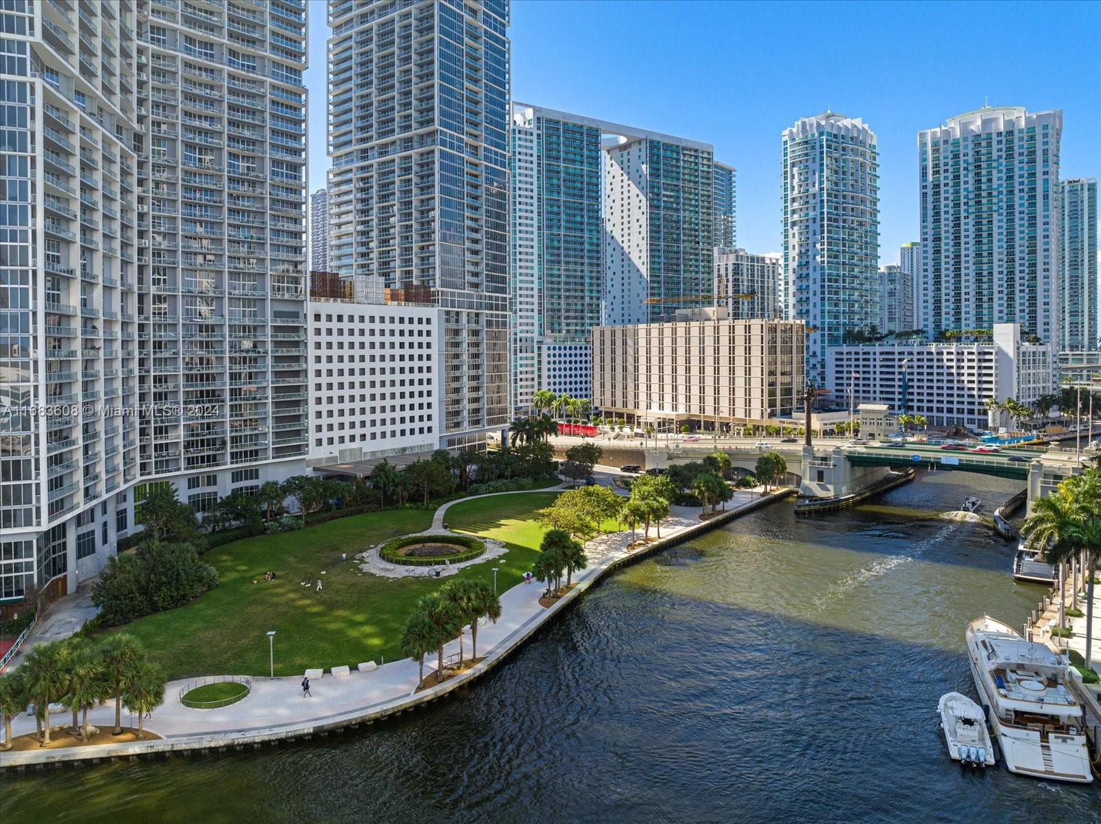 ICONBRICKELL CONDO NO 1 - Residential