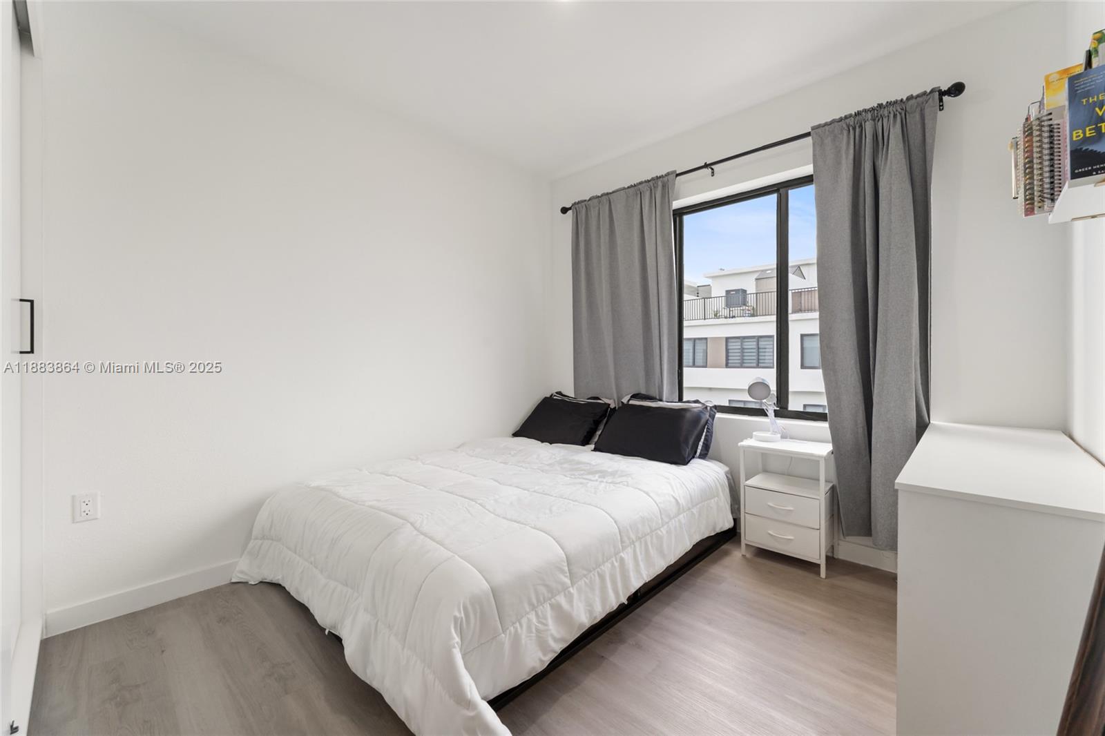 GRANDVILLE PLACE - Residential